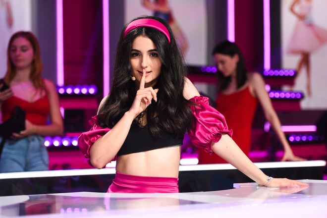 Анна Трінчер