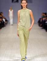 Показ VOROZHBYT&ZEMSKOVA