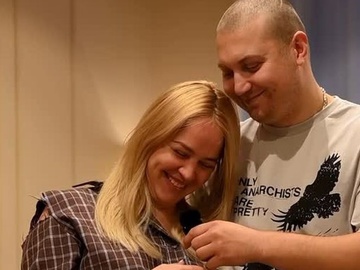 «Ми створили любов»: Бєлєнь замилувала новими кадрами з дочкою та чоловіком
