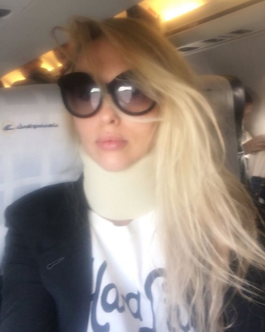 Оля Полякова с травмой шеи выступила на 445-летии города Бахмут