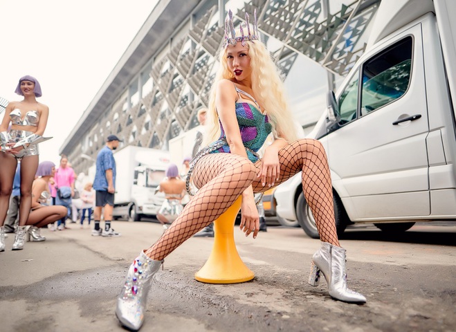 Оля Полякова