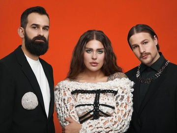 Заріцька зізналася, чи готова покинути гурт KAZKA заради сольної кар'єри