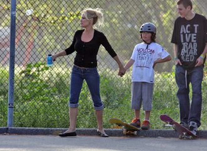 Памела Андерсон с сыном