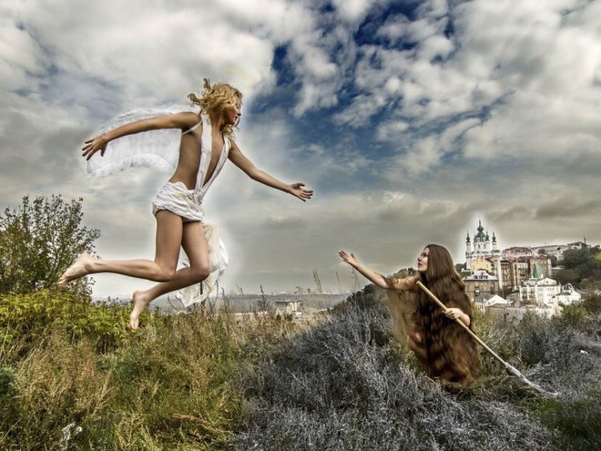 Борис Апрель