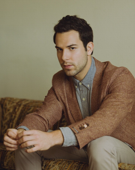 Скайлар Естін