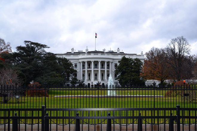 США