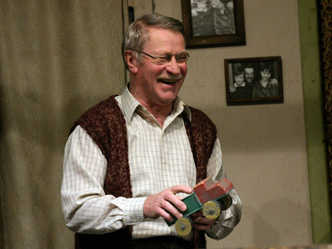 Краско с молодой невестой