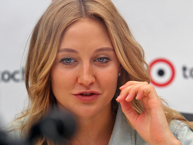 Єва Бушміна