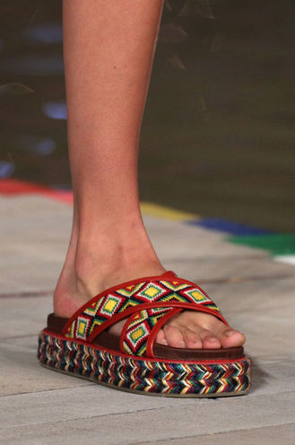 Модная обувь 2016: цвета радуги