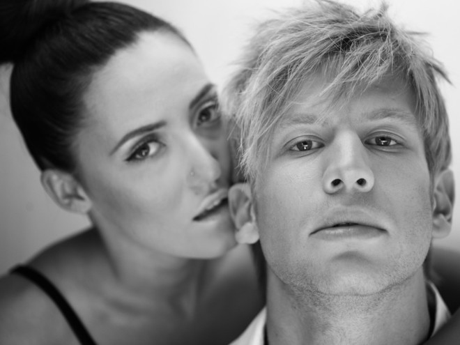 Группа "Пара нормальных"