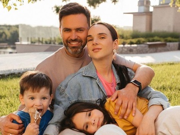 Дружина Тимура Мірошниченко розсекретила, у якому місті вони знайшли дитину на усиновлення