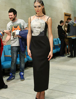 YUNА: 10 лучших платьев YUNА: 10 лучших платьев