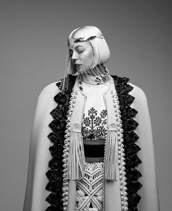 День вышиванки: все виды традиционных орнаментов в нарядах украинских звезд