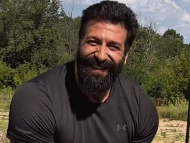 Даніель Салем спровокував чутки про новий роман, показавши відео із загадковою дівчиною