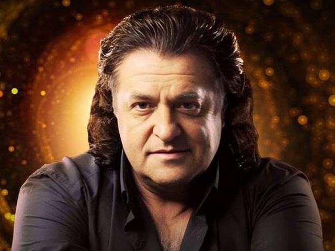 Іво Бобул зворушив мережу архівним фото: який вигляд мав співак у дитинстві