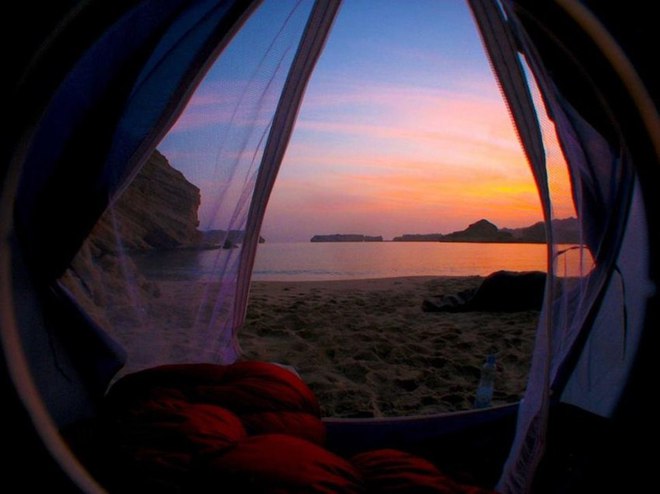 Удивительные утренние пейзажи из палатки