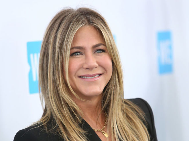 Дженнифер Энистон