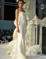 Показ Айни Гассе