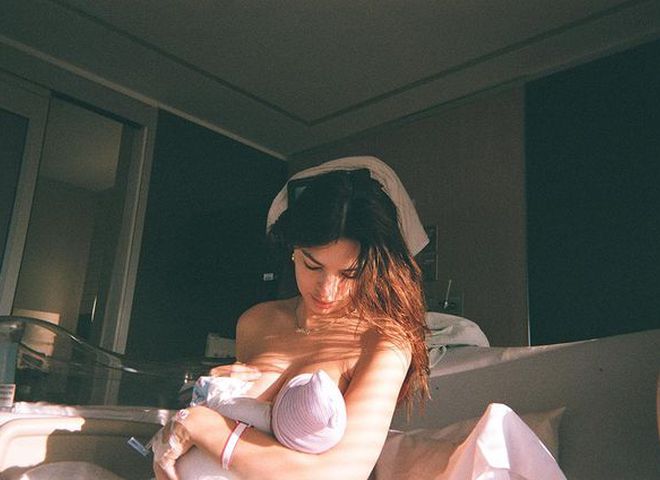 Емілі Ратаковскі