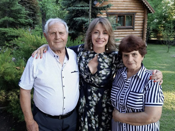 Олена Кравець під час моновистави повідомила про смерть мами