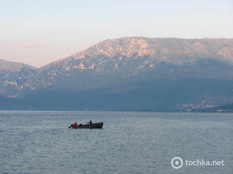 Дівчата в дорозі : Албанія з Людмилою Гріцфельдт