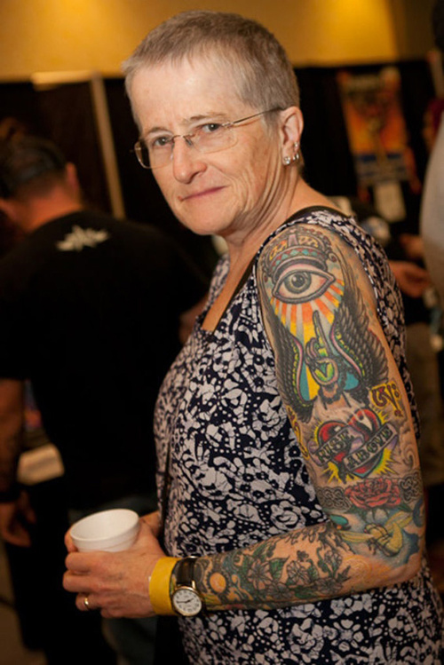 Бабушки с татуировками