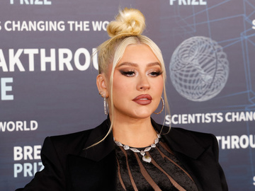 Крістіна Агілера показала, як під час концерту привітала дочку з днем народження