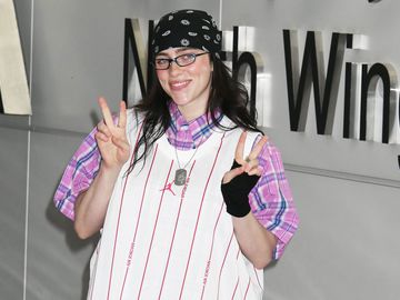 Брат Біллі Айліш оголосив про заручини і показав наречену