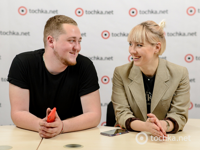 Победители проекта "Подиум" дуэт Середа в гостях tochka.net