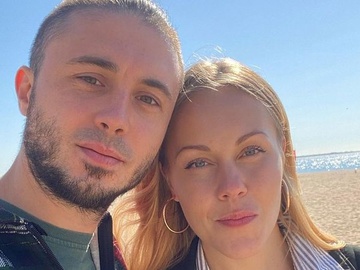 Alyosha показала рідкісне фото з весілля з Тарасом Тополею