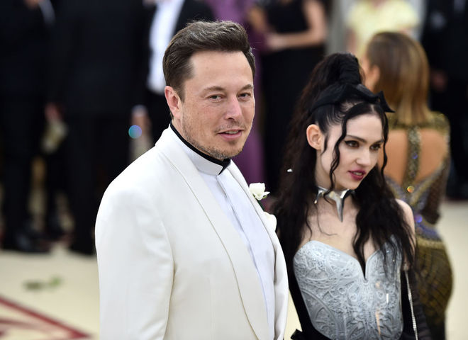 Илон Маск и Граймс