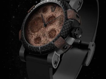 Космические часы Romain Jerome