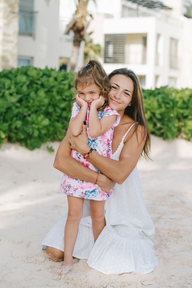 Илона Гвоздева и ее дочь Рия