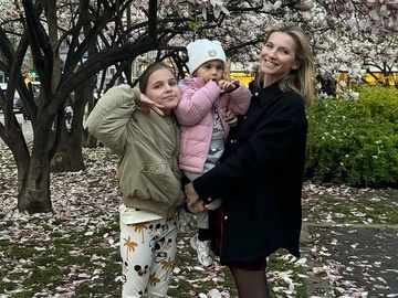 Дружина Скічко вперше за час війни повернулася в Україну з дочками