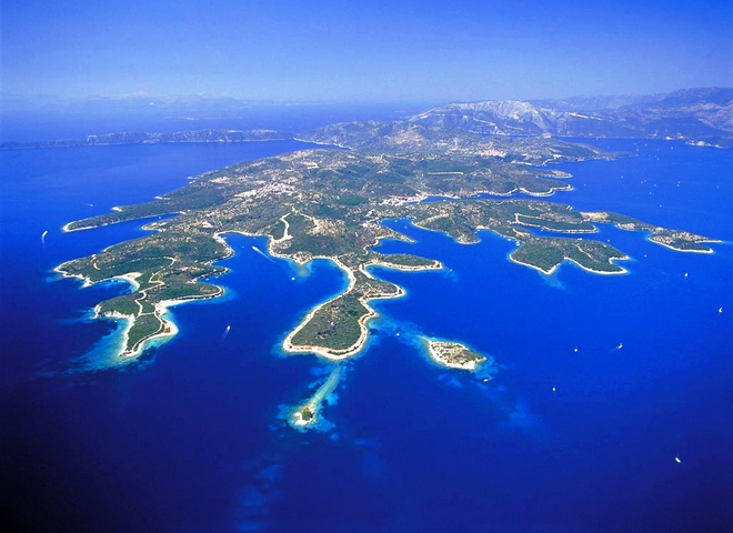 Названо 7 кращих островів світу для відпочинку
