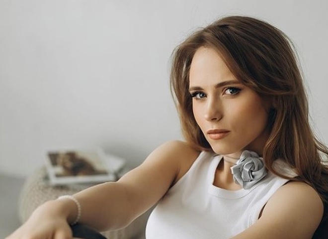 "Рівень підвищено": Кошмал похвалилася шпагатом у повітрі