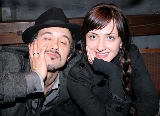 Дружина Бабкіна привітала його із 45-річчям, показавши рідкісні фото із сімейного альбому