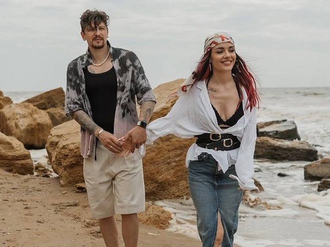 «Зараз дуже гаряче»: MamaRika зізналася, як упоралася з кризою у шлюбі