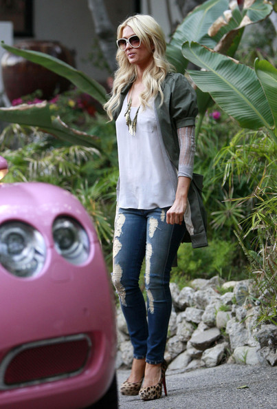 Пэрис Хилтон