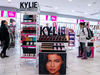 Кайли Дженнер продала контрольный пакет акций Kylie Cosmetics
