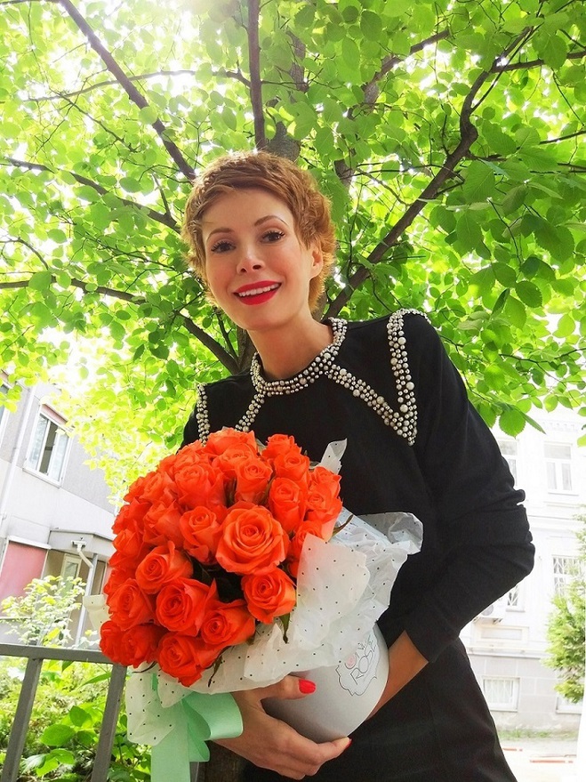 день матери: ведущие нового канала