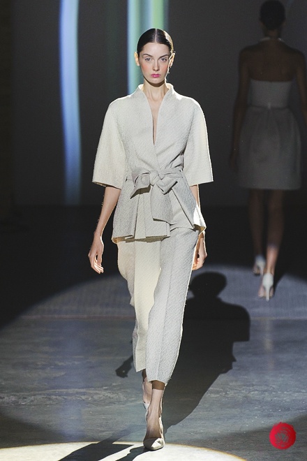 показ Elena REVA