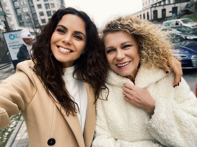 Настя Каменских с мамой Людмилой