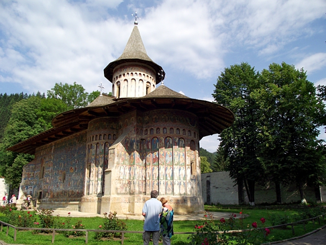 Монастырь Воронец в Румынии