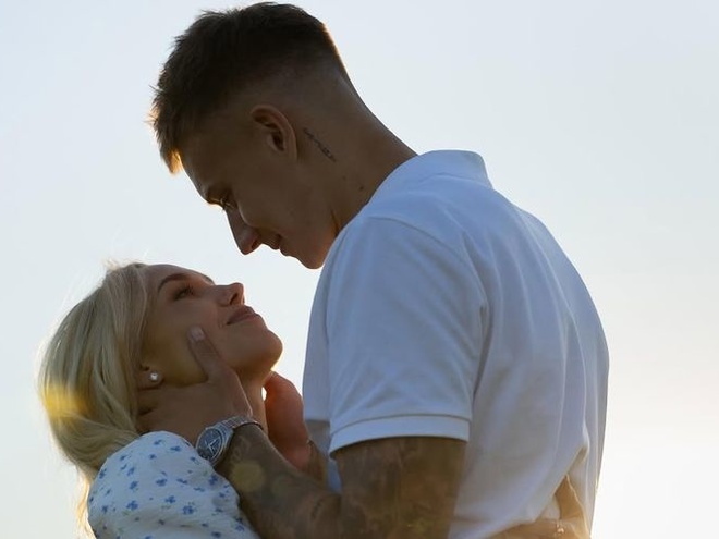 Квіткова показала, як із сином та Бражком гуляє Львовом