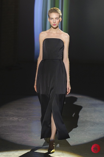 показ Elena REVA