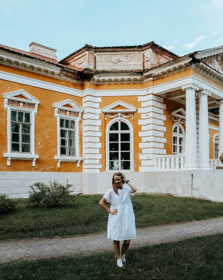 Анна Бурлака