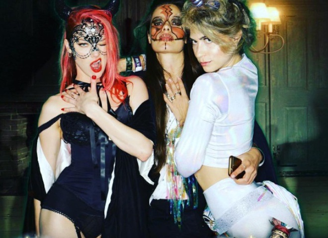 Образи зірок на Хеловін 2017