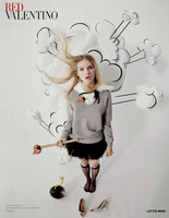 Рекламна кампанія Red Valentino