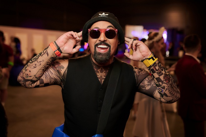 Дмитрий Коляденко